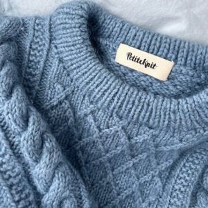 "PetiteKnit" Label